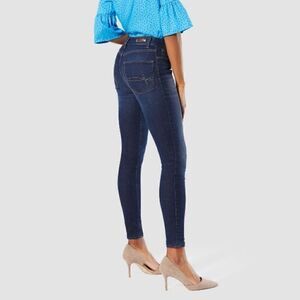Denizen From Levi’s High Rise Skinny Jeans with Frayed Hem size 2